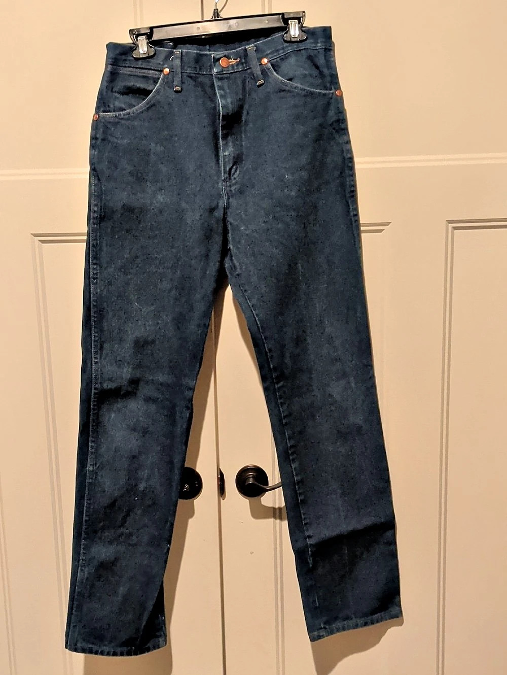 Wrangler 13MWZ Men's Denim Jeans Waist 33W x 34L NWOT